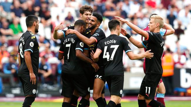 足球在这里 足球在这里